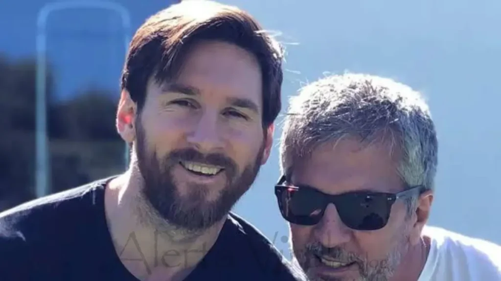 Lionel Messi junto a su padre Jorge